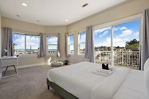 Private Room in SF - Shared Bath Kitchen