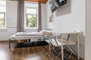 1BR Apt by Danube Millennium Mall