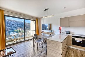 Stylish Apartment - Breathtaking Views in Xlendi