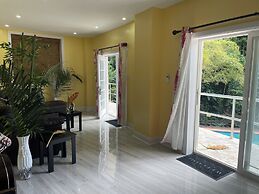 Toraille Waterfall Villas