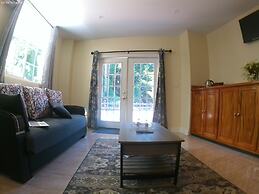 Toraille Waterfall Villas