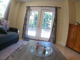 Toraille Waterfall Villas