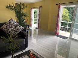 Toraille Waterfall Villas