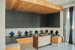 Blue Pine Pool