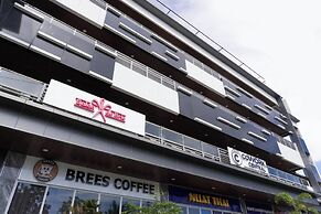 Madison Suites