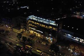 Madison Suites