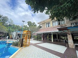 Saksaitarn Resort