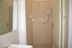 Grace Hostel - Chiang Rai