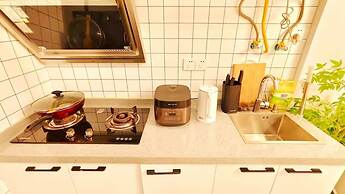 Shanghai Hills & Aromahome Shikumen