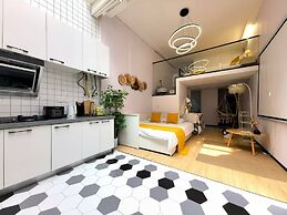 Shanghai Hills & Aromahome Shikumen