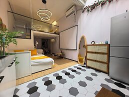 Shanghai Hills & Aromahome Shikumen