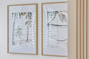 Studio3: Chic Bondi Abode With Pool & A/C