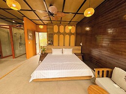 Cendana Trang An Retreat