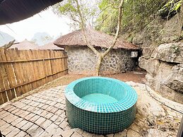 Cendana Trang An Retreat