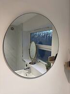 Bright 4-bedroom Maisonette in Gateshead