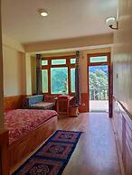 Aarav Chaaras Homestay