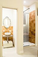 Amnis rooms