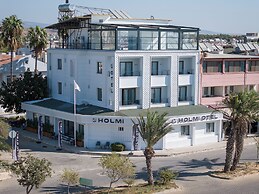 HOLMİ OTEL