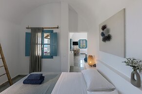GTK Santorini Oia Sunset Villas