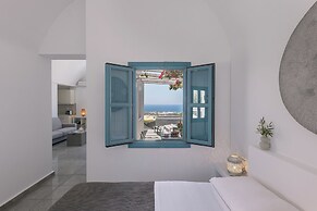 GTK Santorini Oia Sunset Villas