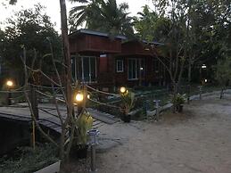 Mook Montra Resort Seafront