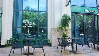 Monstera Hotel and Coffee