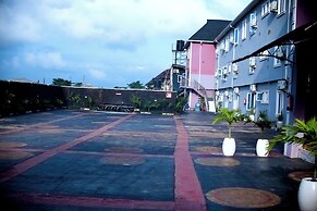 Ivy Hotel Epe