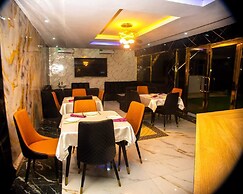 Ivy Hotel Epe
