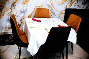 Ivy Hotel Epe