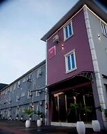 Ivy Hotel Epe