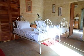 Rustic Xag ra Farmhouse With Pool Garden BBQ