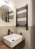 Kleo II by Zoia Living