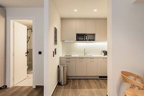 Kleo II by Zoia Living