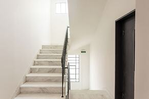 Kleo II by Zoia Living