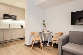 Kleo II by Zoia Living