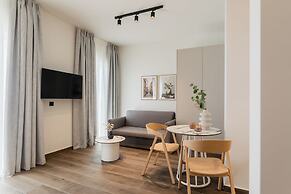 Kleo II by Zoia Living