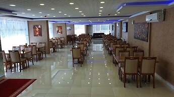 My Deluxe Otel