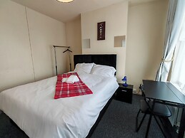 Central Wolverhampton Stay