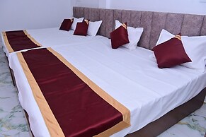 HOTEL NEELKANTH PALACE