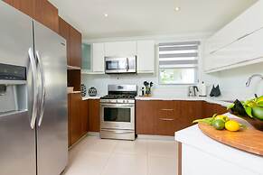 22 Freeport in Montego Bay