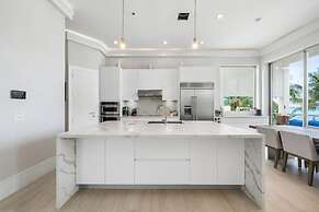Trinity Villa in New Providence