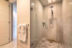 Exclusive Oceanfront Residence Condo at Soleil Residences