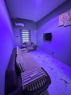 Silver Gate Hotel and Suites