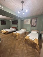 Art Hotel Home