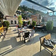 Art Hotel Home