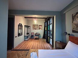 Art Hotel Home