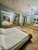 Art Hotel Home
