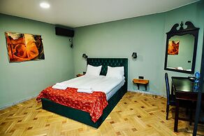 Art Hotel Home
