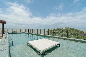 Beachfront Condo Studios With Pool in Bessa Beach - Gses