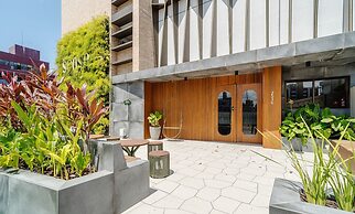 Beachfront Condo Studios With Pool in Bessa Beach - Gses